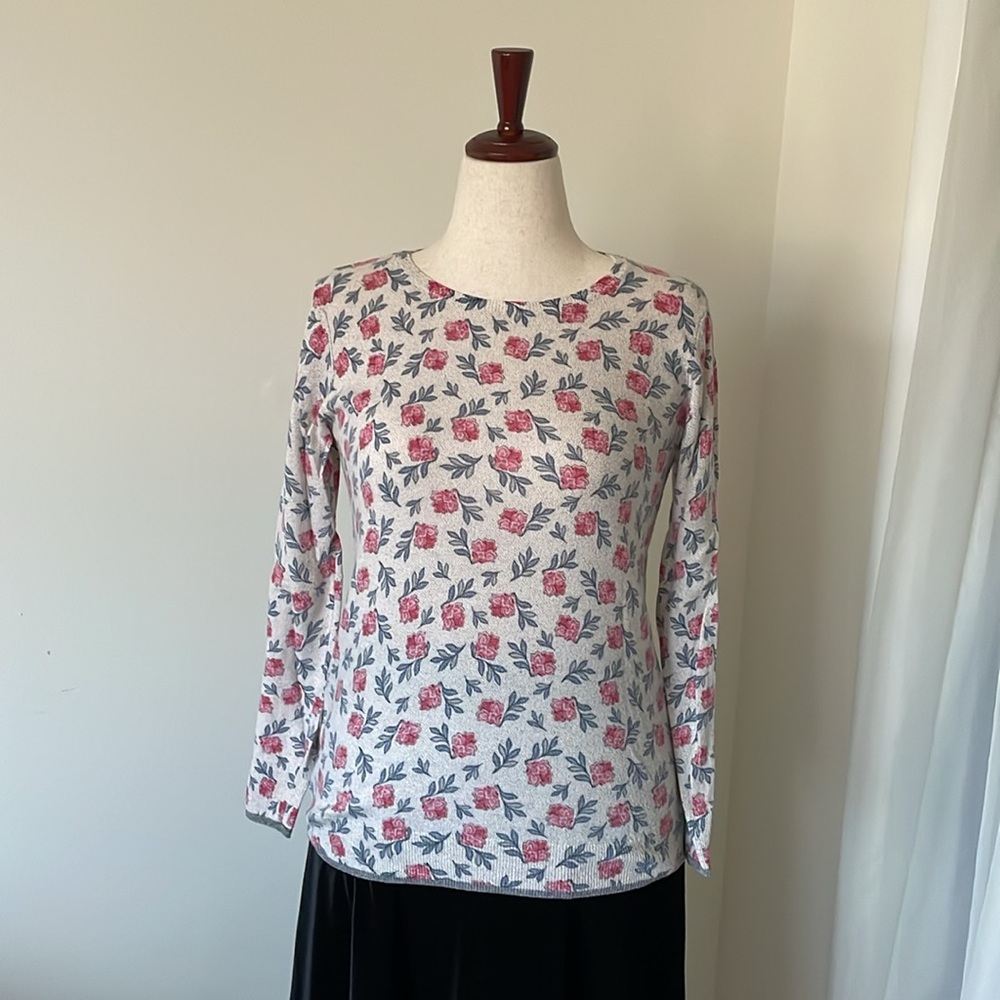 LOFT Floral Tipped Sweater in Whisper White - Medium